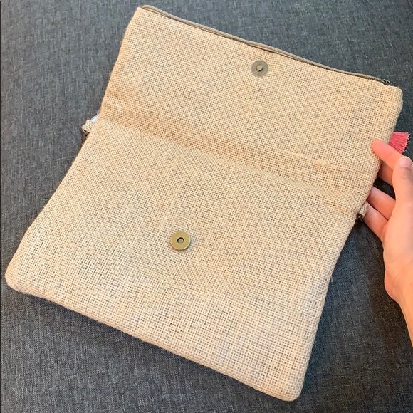 NWT Boho/chic bag with straps & embellishments - Picture 3 of 8